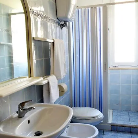 In Guest - New Cirene Big Quadruple 4 People With Half Package