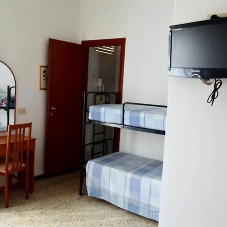 Guest house In Guest - New Cirene Big Quadruple 4 People With Half Package *