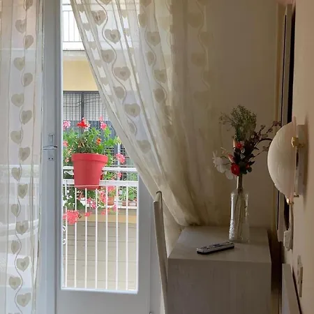 In Guest - New Cirene Big Quadruple 4 People With Half Package *
