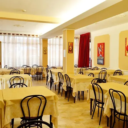 Casa de hóspedes In Guest - New Cirene Big Quadruple 4 People With Half Package *